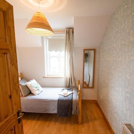 Beautiful Three Bedroom Home In Bundoran Exterior photo
