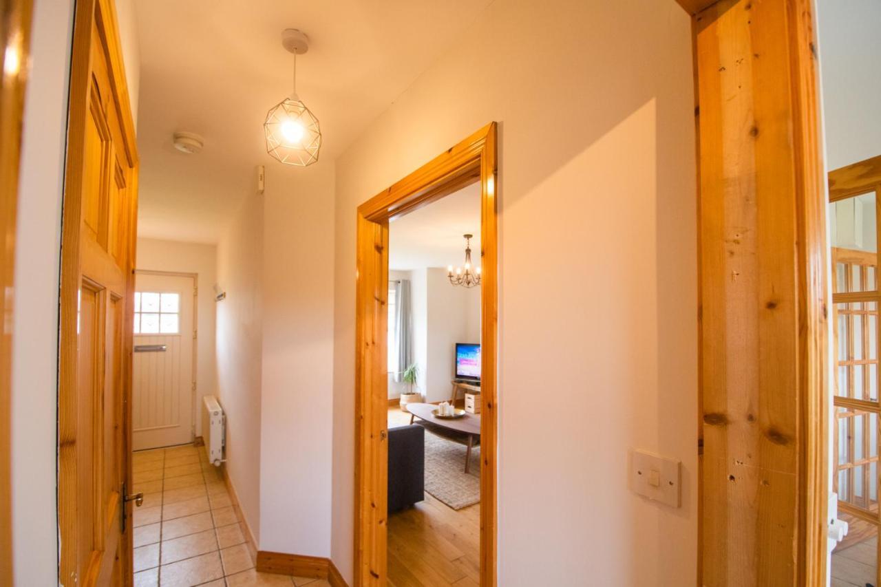Beautiful Three Bedroom Home In Bundoran Exterior photo